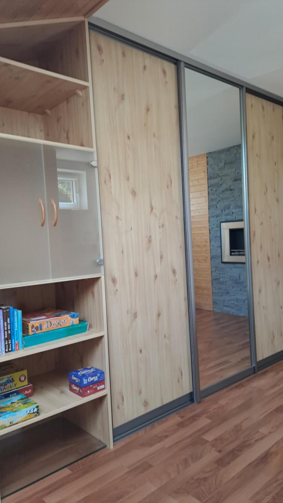 Mezonetovy Apartman V Oscadnici Oscadnica Buitenkant foto